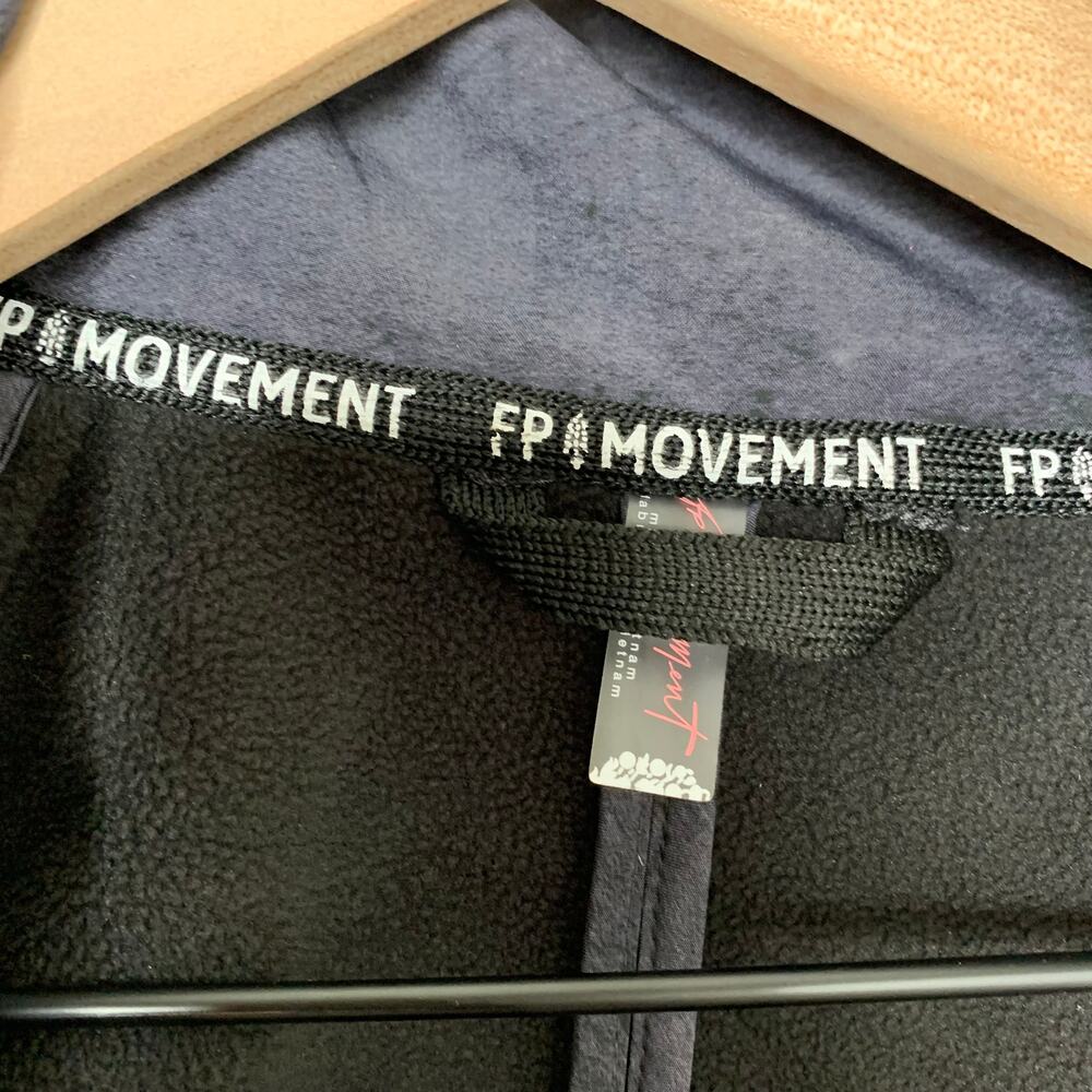 FP Movement Canyon Crushin' Crop Jacket Black Wash Full Zip New Womens Large - Picture 8 of 16
